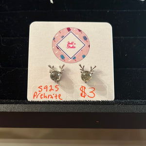 Deer Prehnite earrings s925
