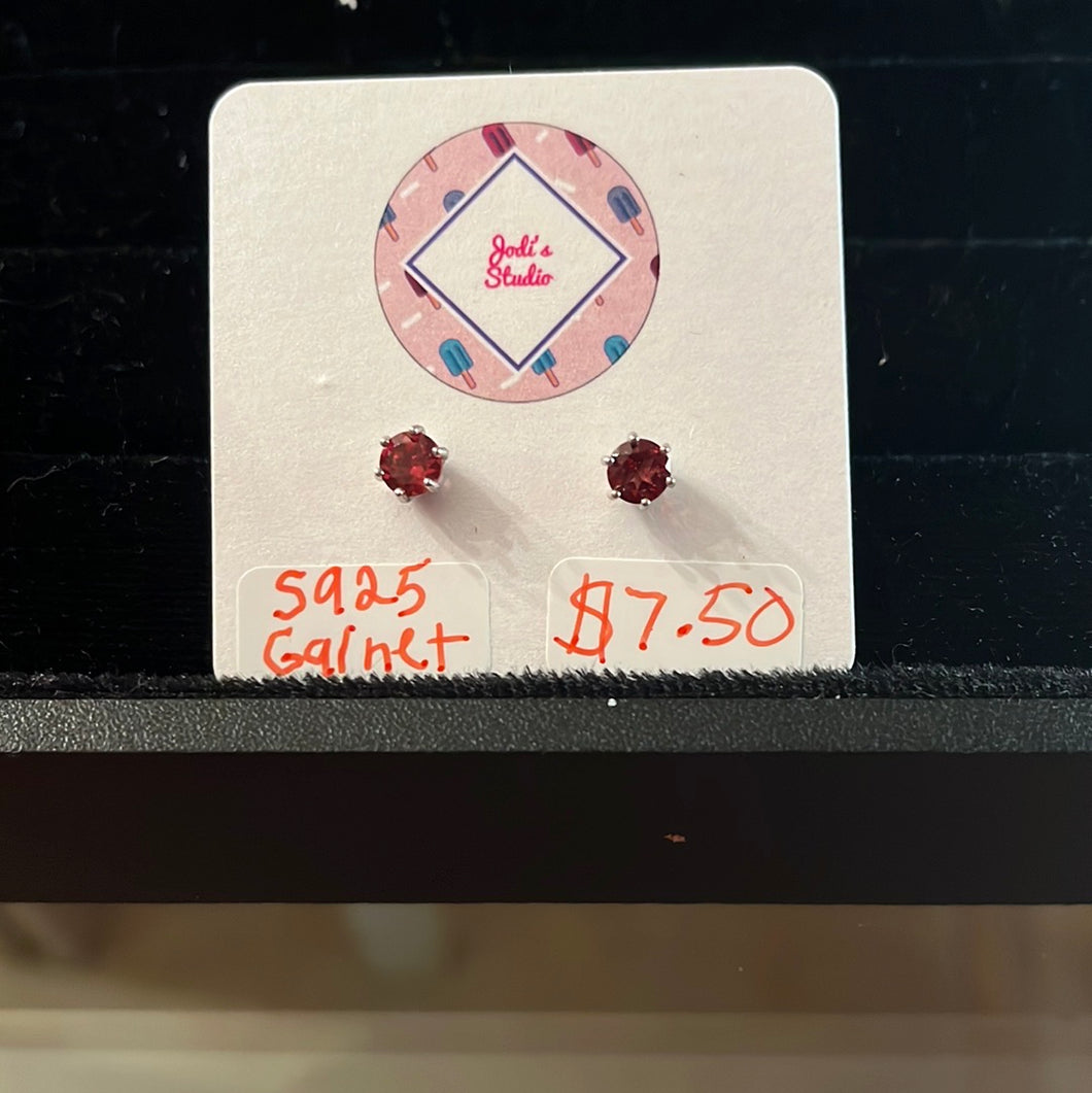 Garnet earrings s925